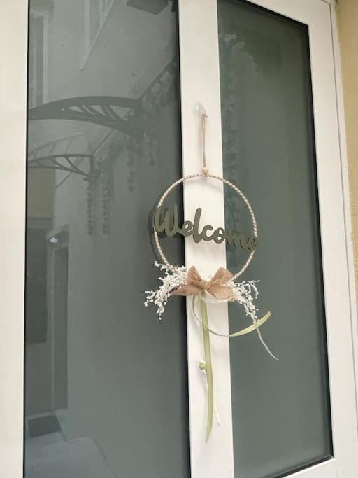 Casa Vacanze Viale Miramare 31- Delizioso Mini Loft Industrial Triest Exterior foto
